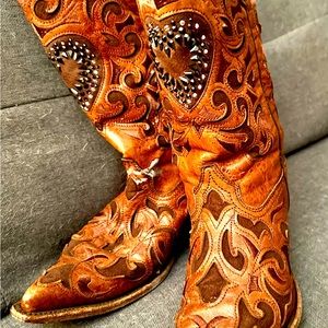 Coral Boots Tall Size 9